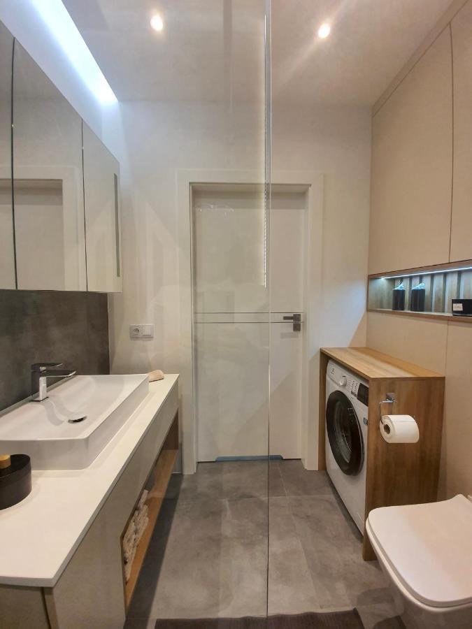 Luxury 2-Room Apartment In Praga-Polnoc Port Praski Варшава Екстер'єр фото