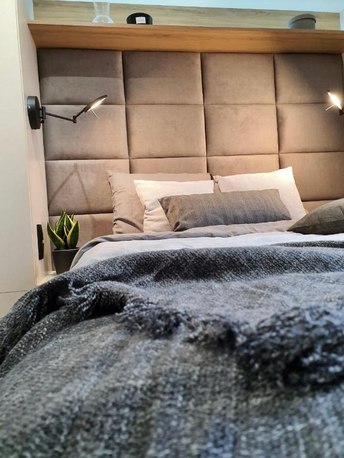 Luxury 2-Room Apartment In Praga-Polnoc Port Praski Варшава Екстер'єр фото